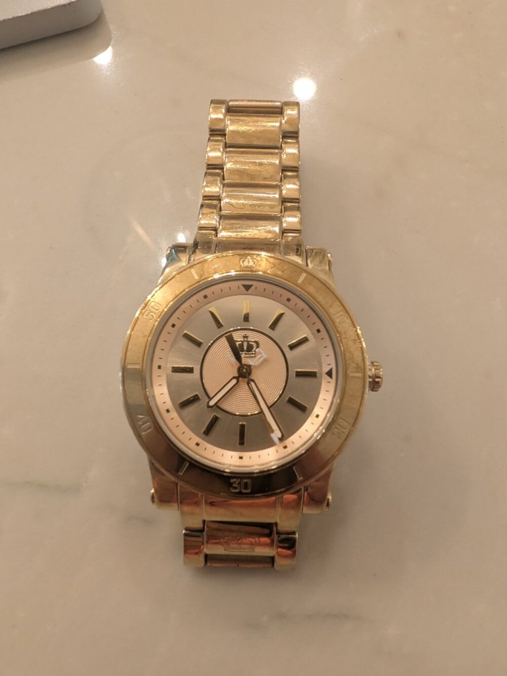 Juicy Couture Gold-Tone Women's Watch – Crown Logo Bracelet Fashion Quartz Watch - Picture 5 of 5